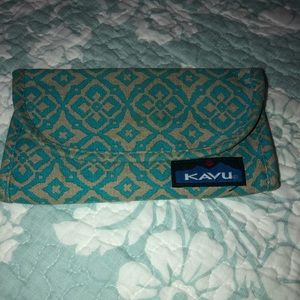 Kavu Wallet Turquoise and Gray